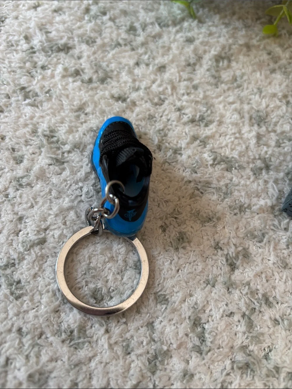 Air Jordan 3D mini sneaker keychain in blue and black with Flight Nike Box NWT